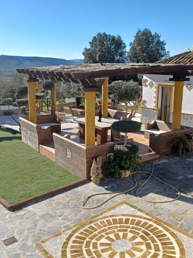 Villa Martinez Alquiler Rural Isabel Alcala del Valle ภายนอก รูปภาพ