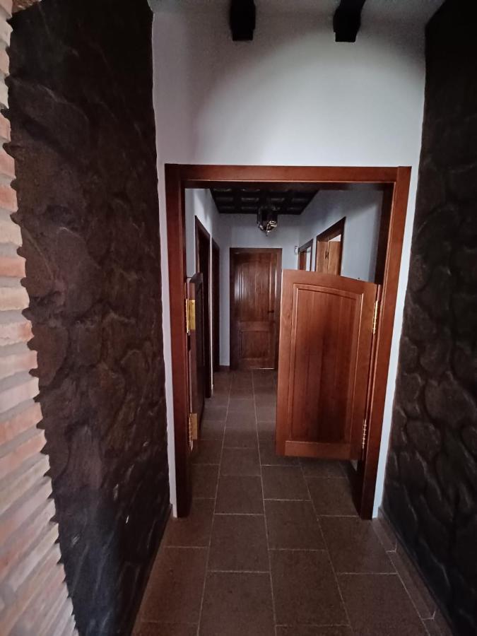 Villa Martinez Alquiler Rural Isabel Alcala del Valle ภายนอก รูปภาพ