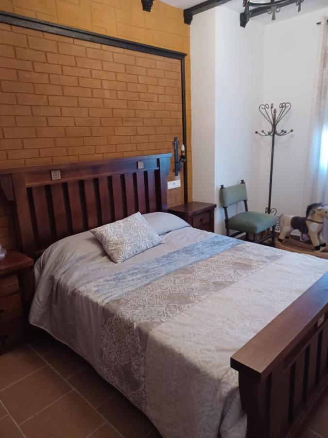 Villa Martinez Alquiler Rural Isabel Alcala del Valle ภายนอก รูปภาพ