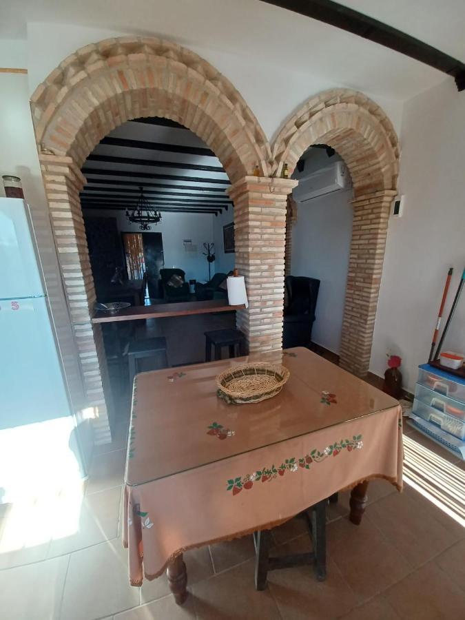 Villa Martinez Alquiler Rural Isabel Alcala del Valle ภายนอก รูปภาพ