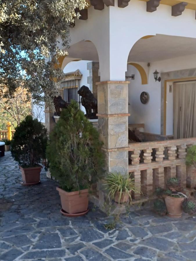 Villa Martinez Alquiler Rural Isabel Alcala del Valle ภายนอก รูปภาพ